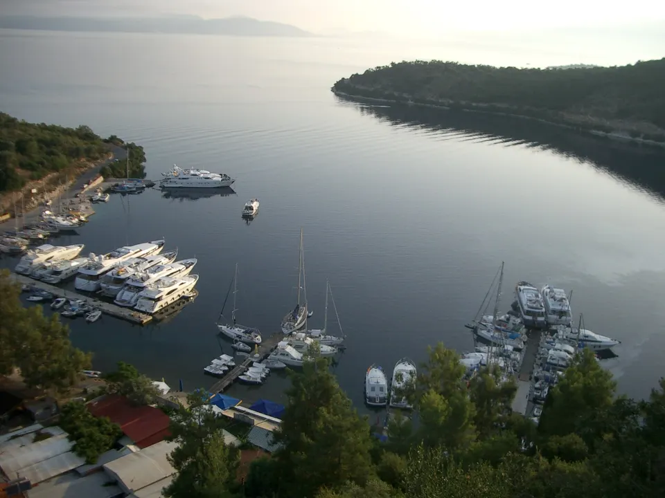 Meganisi, photo by Panayotis Vryonis / Wikimedia Commons