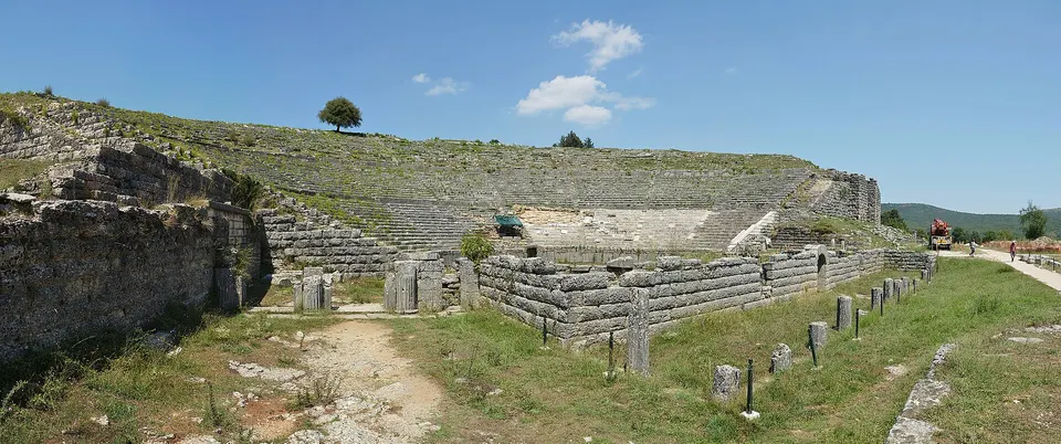 Ancient Dodona, photo by Pudelek / Wikimedia Commons