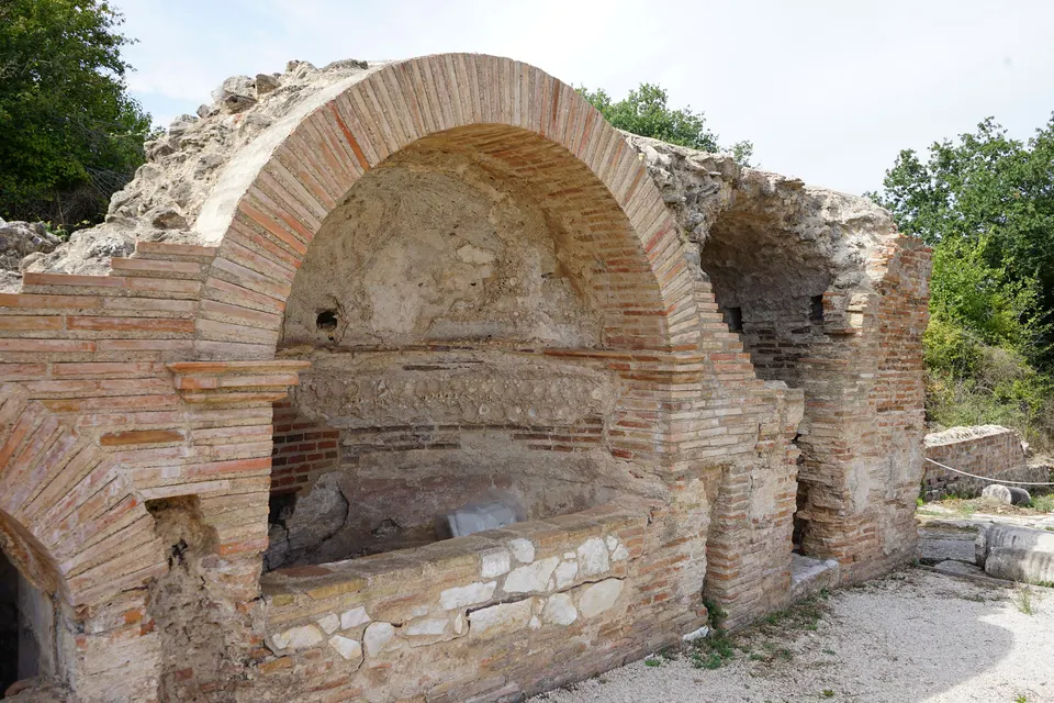 Ancient Nikopolis, photo by Albinfo / Wikimedia Commons