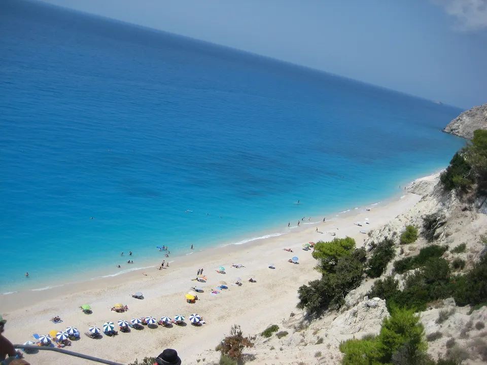 Egremni (Lefkada), foto de Moumouza / Wikimedia Commons