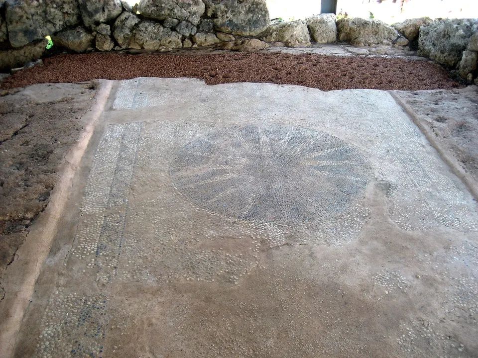 Ancient Gitana (Gitanae), photo by Vassiliki Feidopoulou / Wikimedia Commons