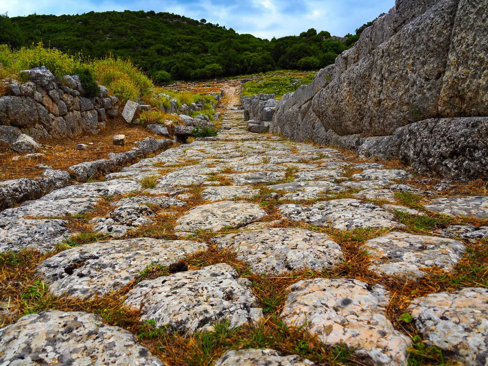 Ancient Kassope, photo by George Kafantaris / Wikimedia Commons