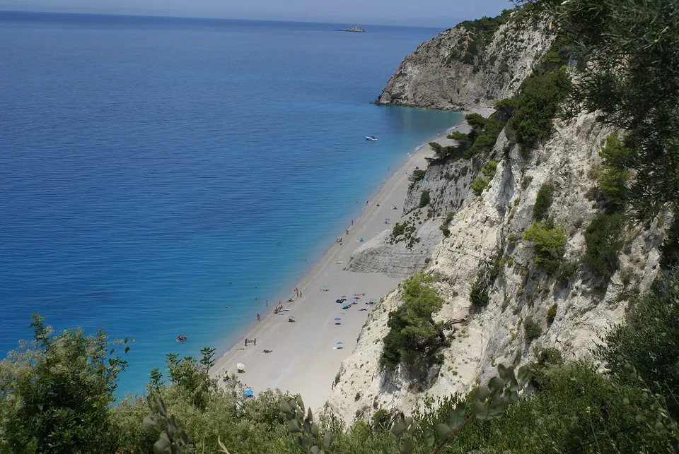 Egremni (Lefkada), foto de Nico Achimastos / Wikimedia Commons